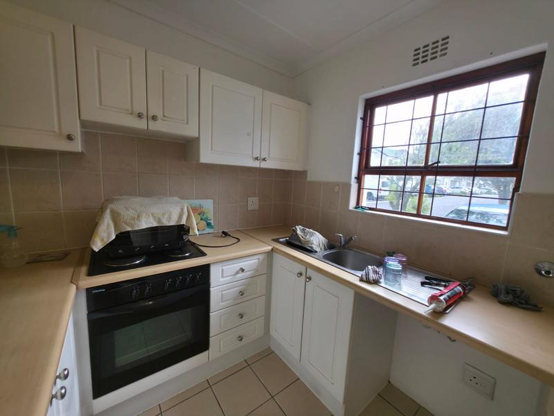 2 Bedroom Property for Sale in Parklands Western Cape